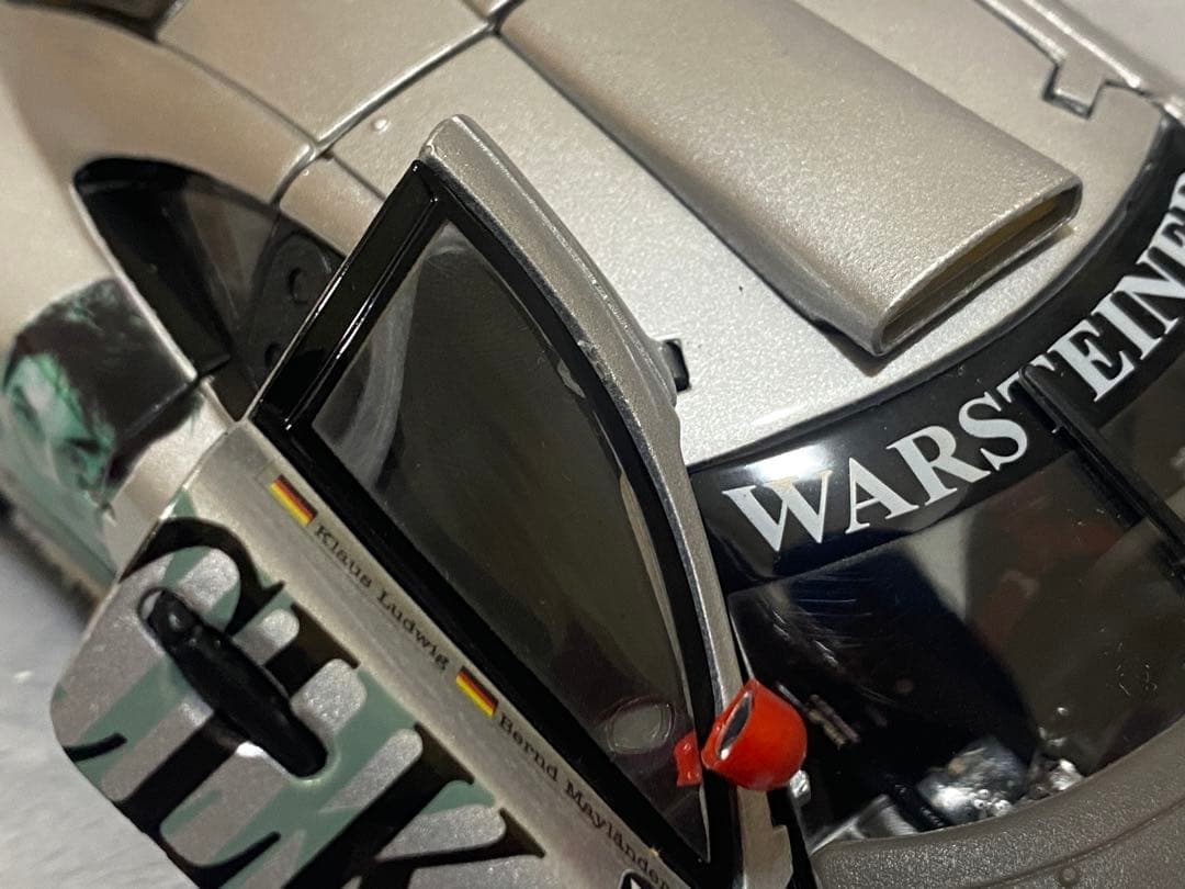 ミニカー Maisto Mercedes CLK-GTR 1/18