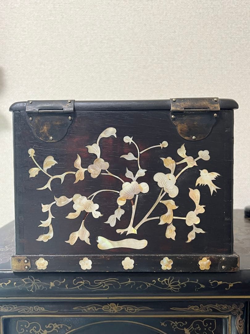 中国螺鈿化粧箱骨董 紫檀です