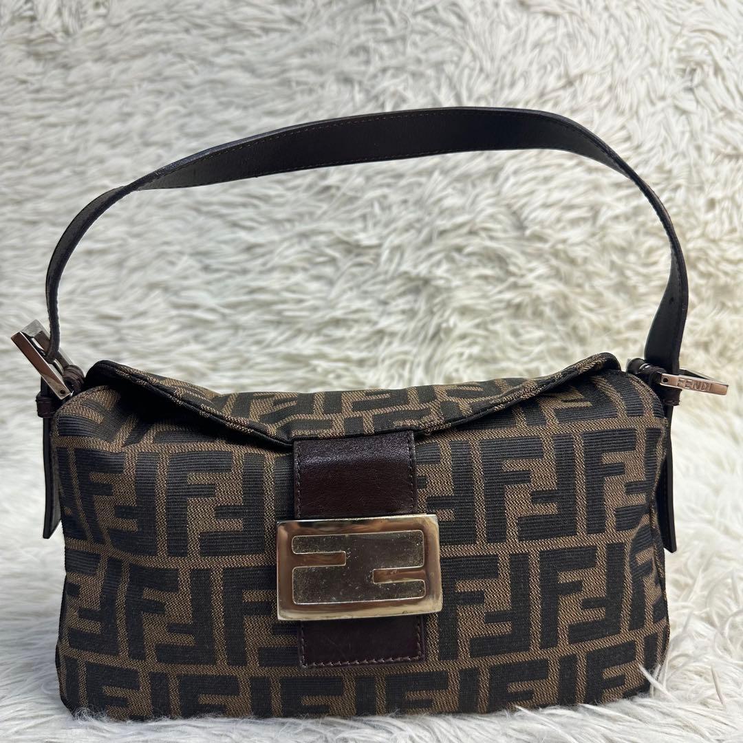極美品 FENDI フェンディ マンマバケット ワンショルダーバッグ ズッカ