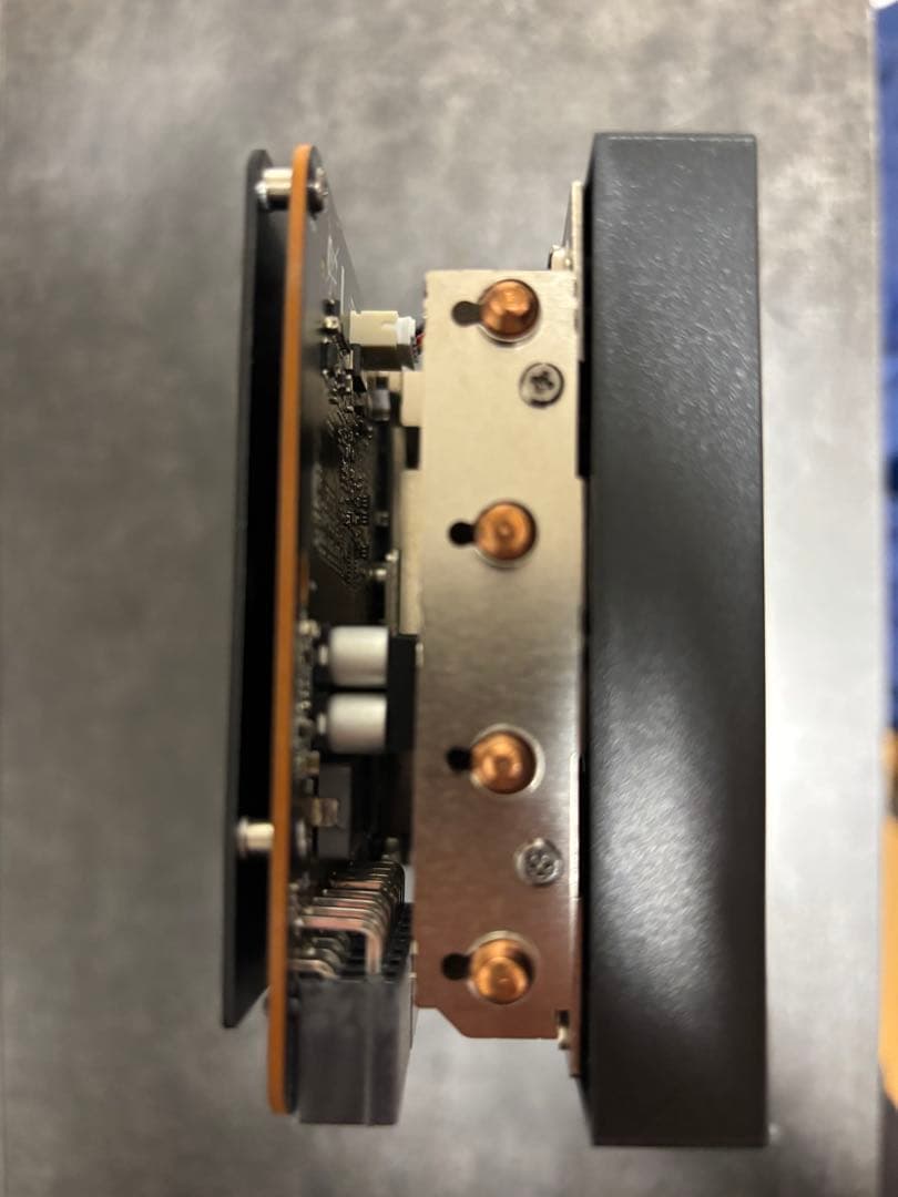 AMD Radeon RX7800XT グラフィックボード