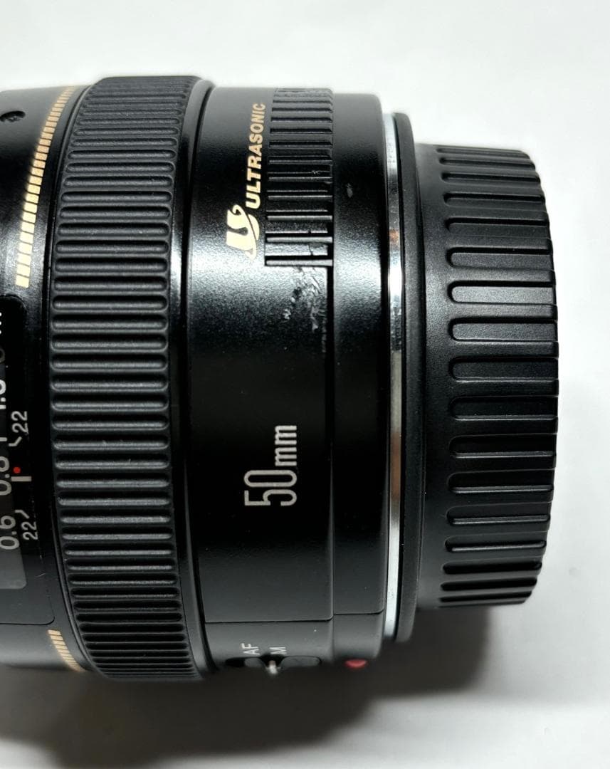 キヤノン EF50mm f1.4　標準レンズ　美的動作品(ref# 4109)