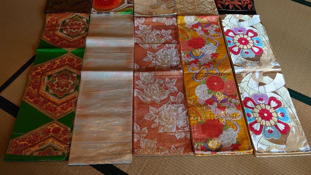 袋帯　着物　帯　刺繍　金糸　旧家　１０種　１０枚