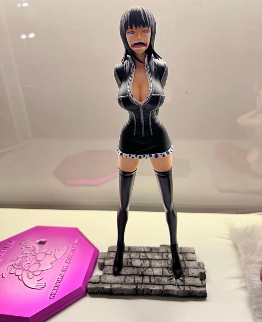 ワンピース ニコ・ロビン ガレージキット ガレキ スタチューX②