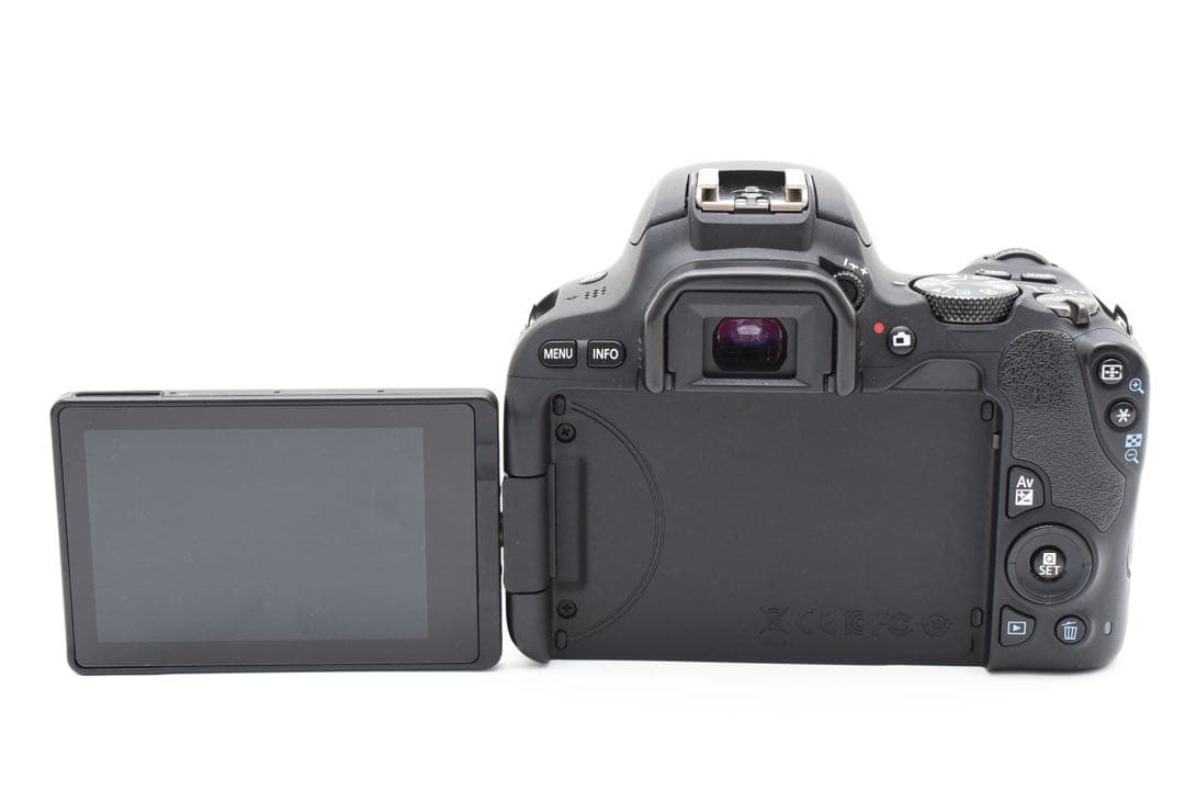 Canon EOS Kiss X9標準&望遠&単焦点トリプルレンズセット