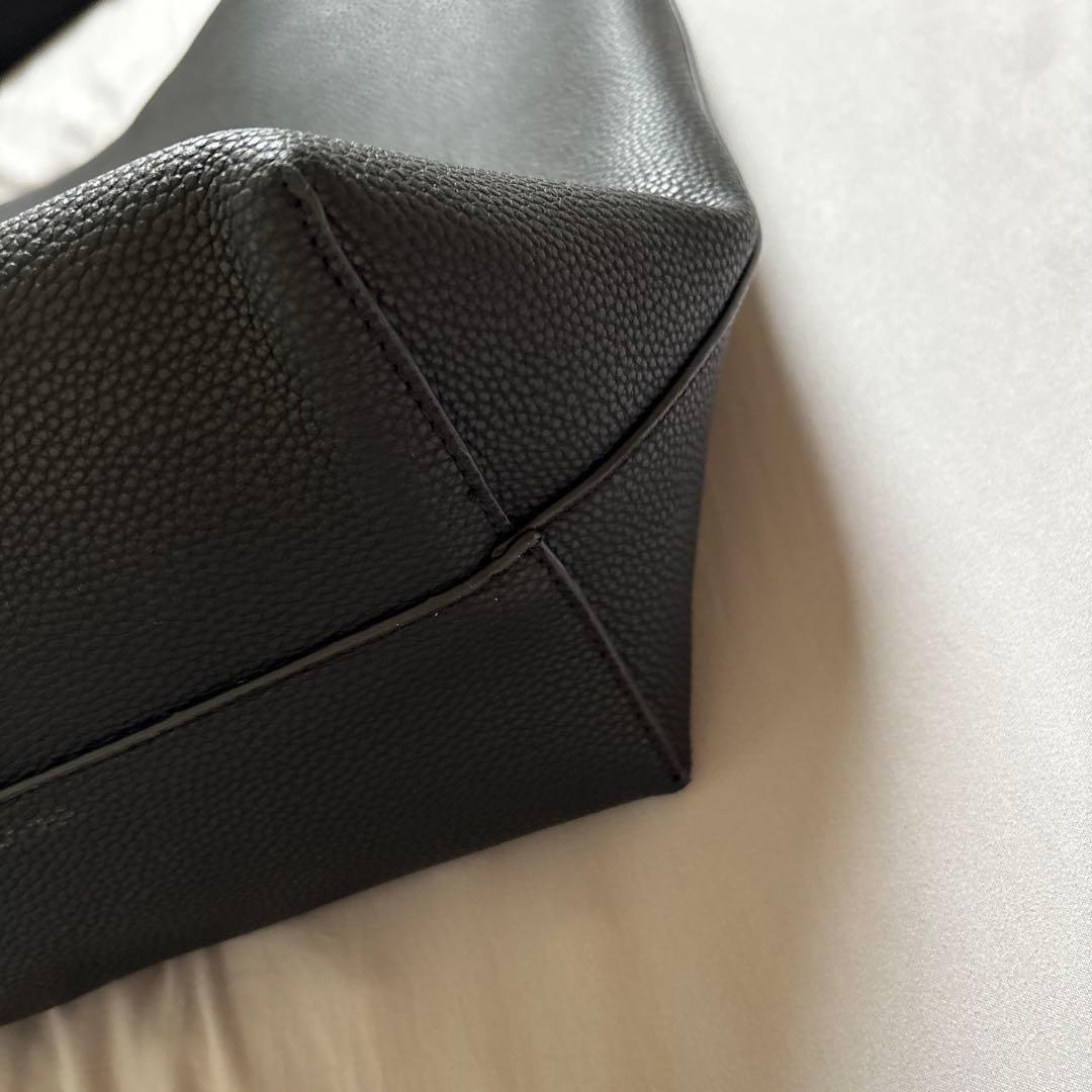 ジストリー　ブラック バケツ型 ショルダーバッグ