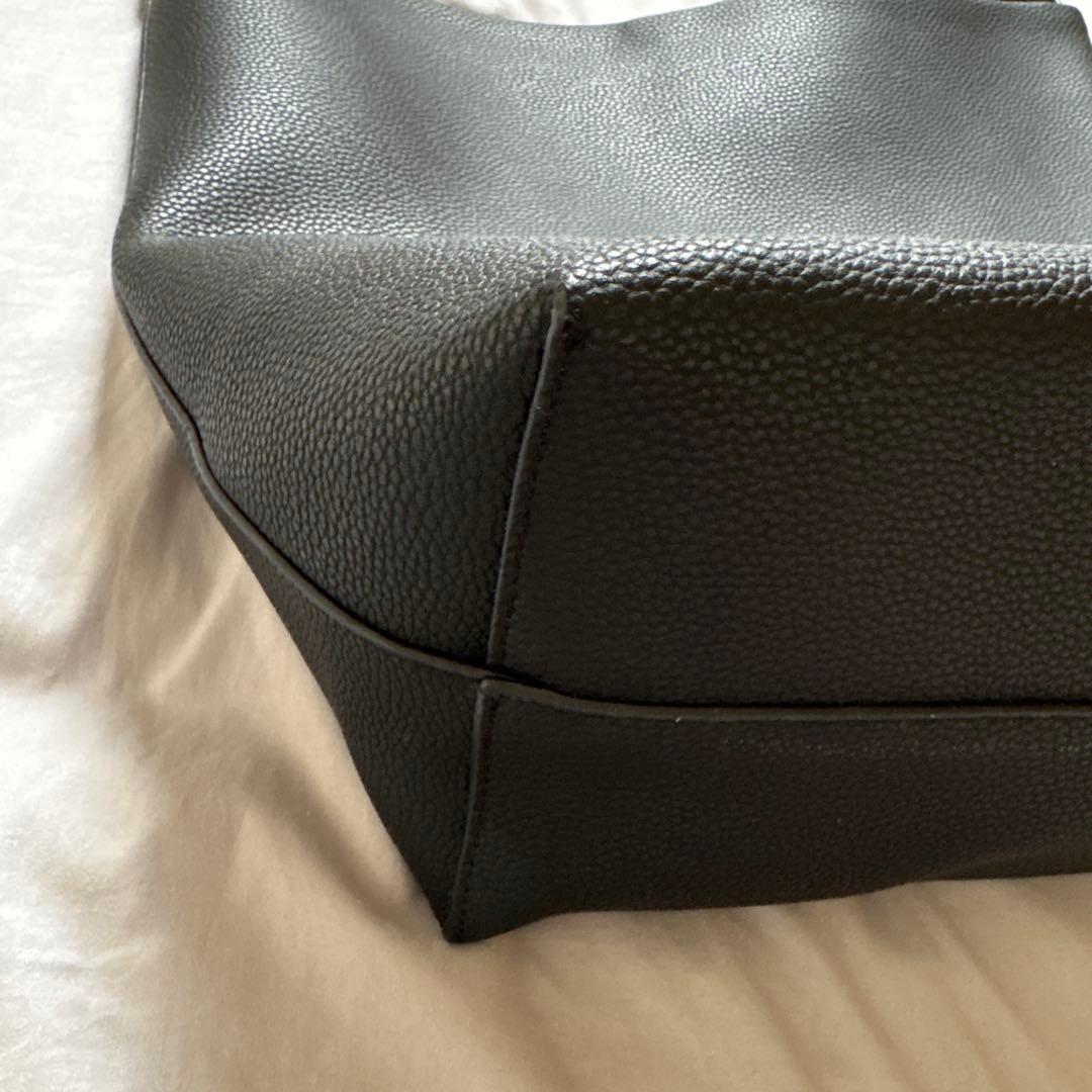 ジストリー　ブラック バケツ型 ショルダーバッグ