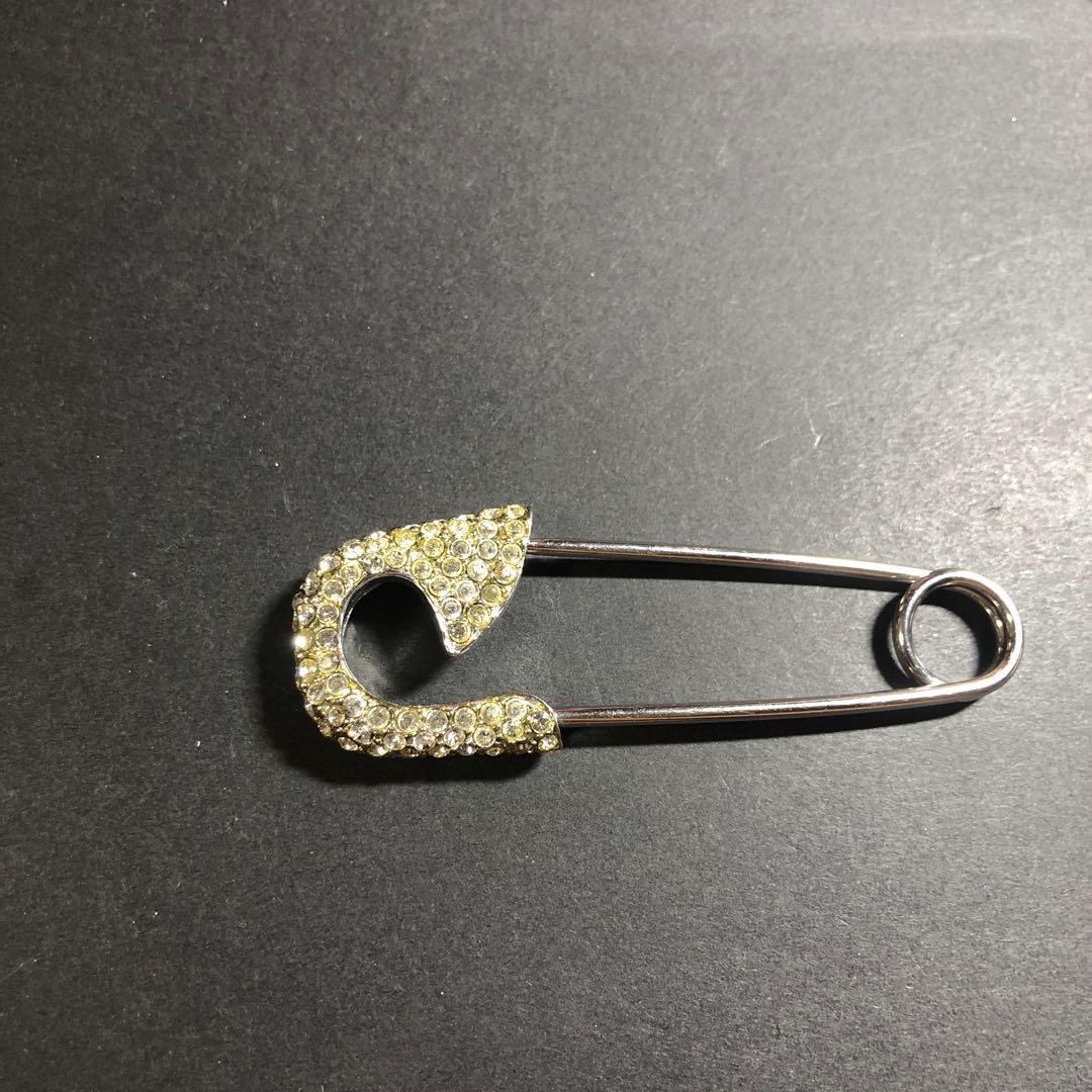 11741 クリスチャン・ディオール Dior 安全ピン ドイツ製　ヴィンテージ