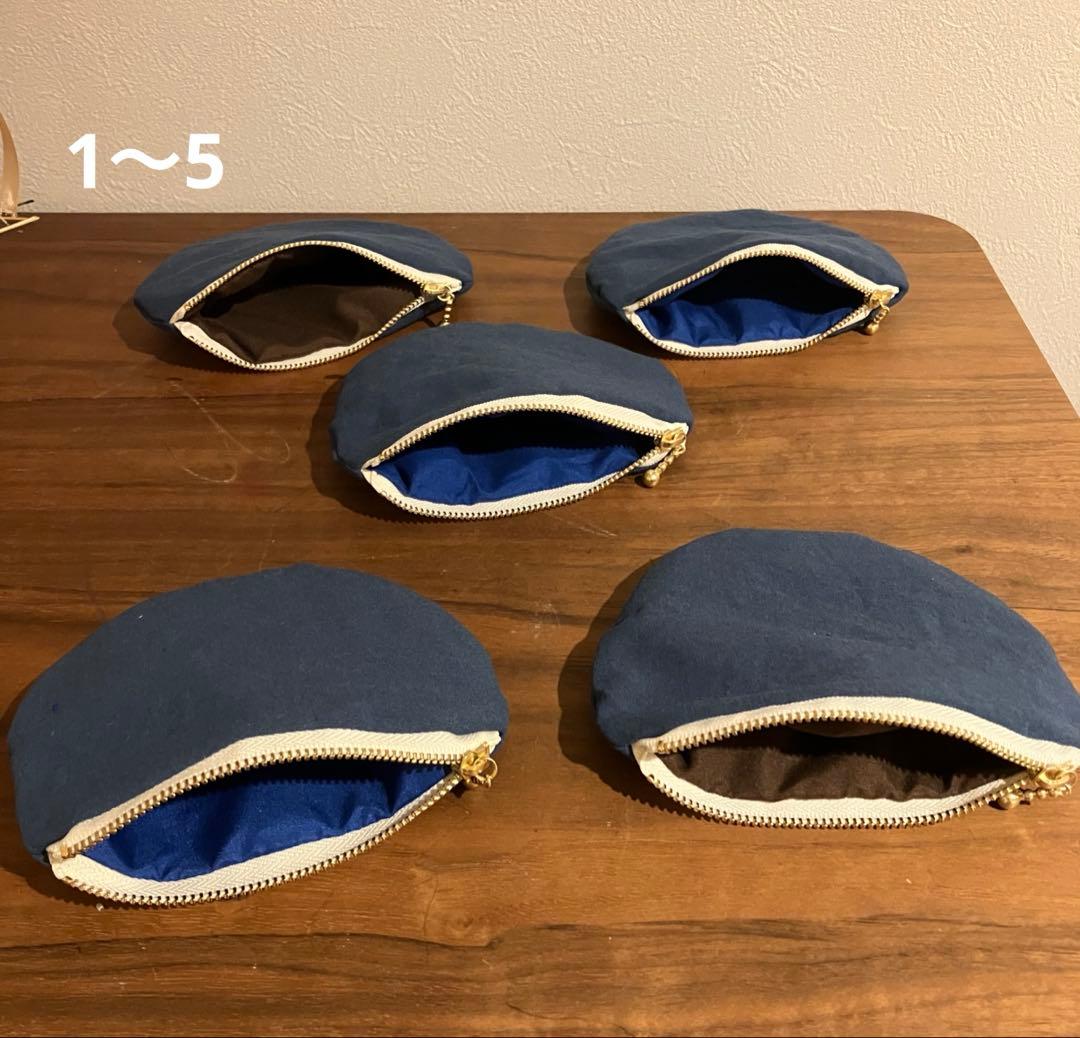 奈々さま専用☺︎ 刺繍　ファスナーポーチ　ハンドメイド　お薬ポーチ　手刺繍