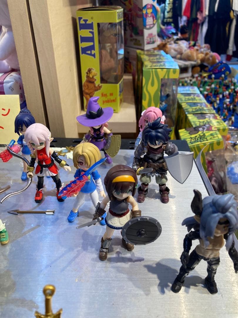 ガシャポンクエスト　まとめ売り　魔法使い　勇者の娘　エルフ　おまけ