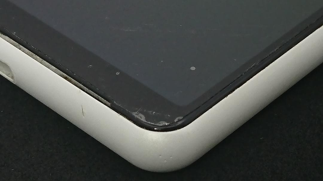 SONY Xperia 10 ll XQ-AU42 ホワイト