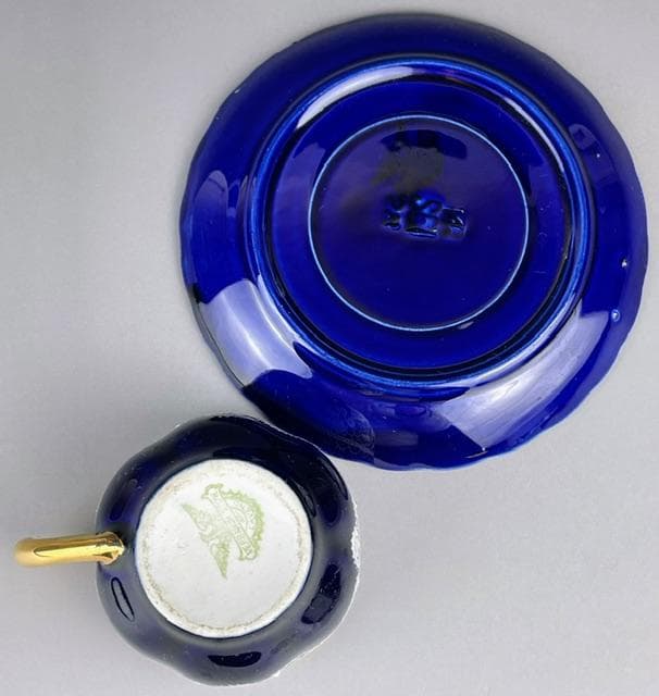 【希少】イタリア　ラヴェーノ 白レース デミカップ＆ソーサー　ヴェネチアン