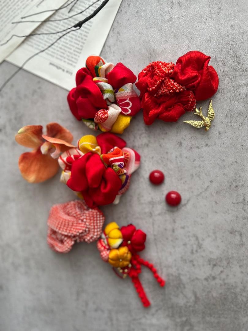 Queen様　order髪飾り♡ イヤリング８種とセット