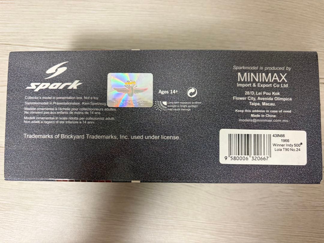 Spark Model インディアナポリススピードウェイ ミニカー 24