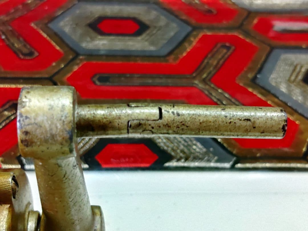 手動サイレン　手動ハンドル回転式サイレン　昭和レトロ　赤尾保商店製　名盤付　可動