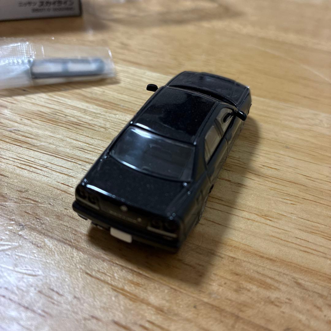 トミカリミテッドヴィンテージネオ ニッサン スカイライン R34 黒