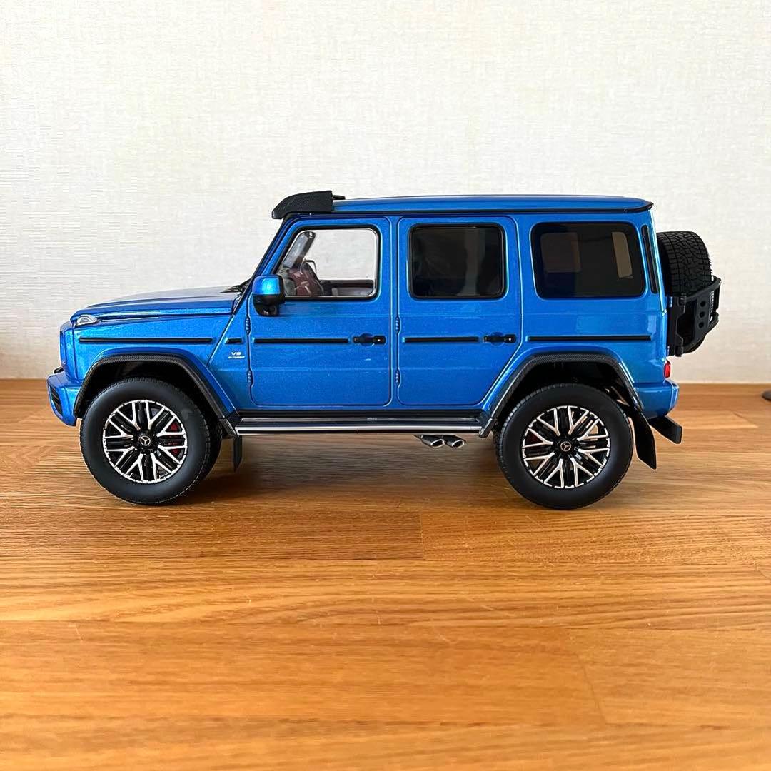 【ミニカー 美品】1/18 メルセデスベンツ AMG G63 4x4 Gクラス