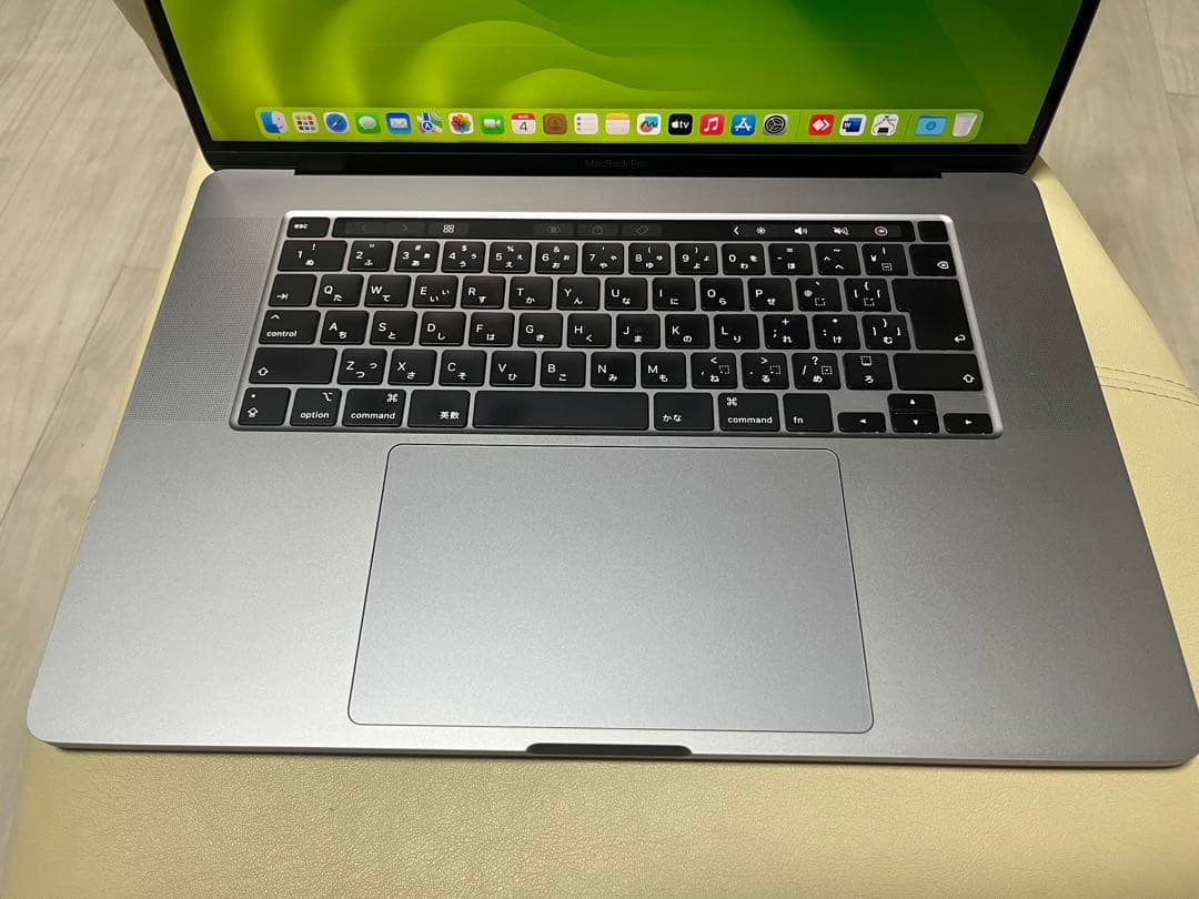 Macbook pro 16 インチ2019 64GB/1T