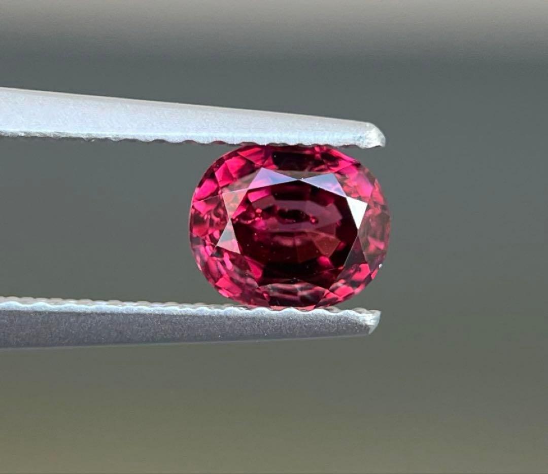 スリランカ産非加熱天然ガーネット、サファイアルースロット