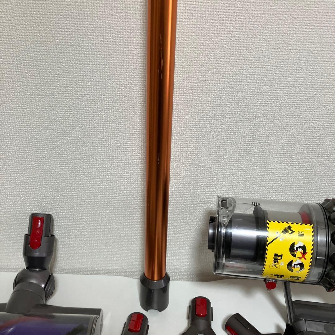 ⭐ダイソン sv12 掃除機 スティッククリーナー　動作保証品　純正品　ヘッド