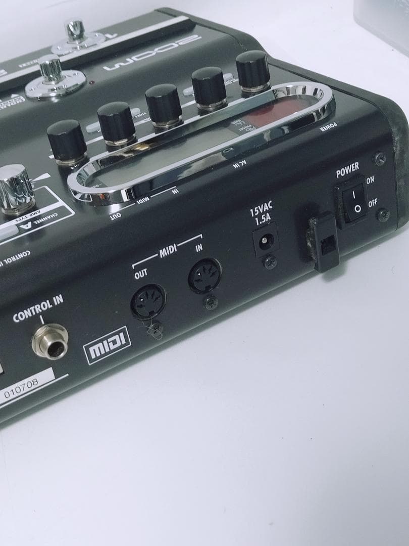 ZOOM G7.1ut ギターマルチエフェクター