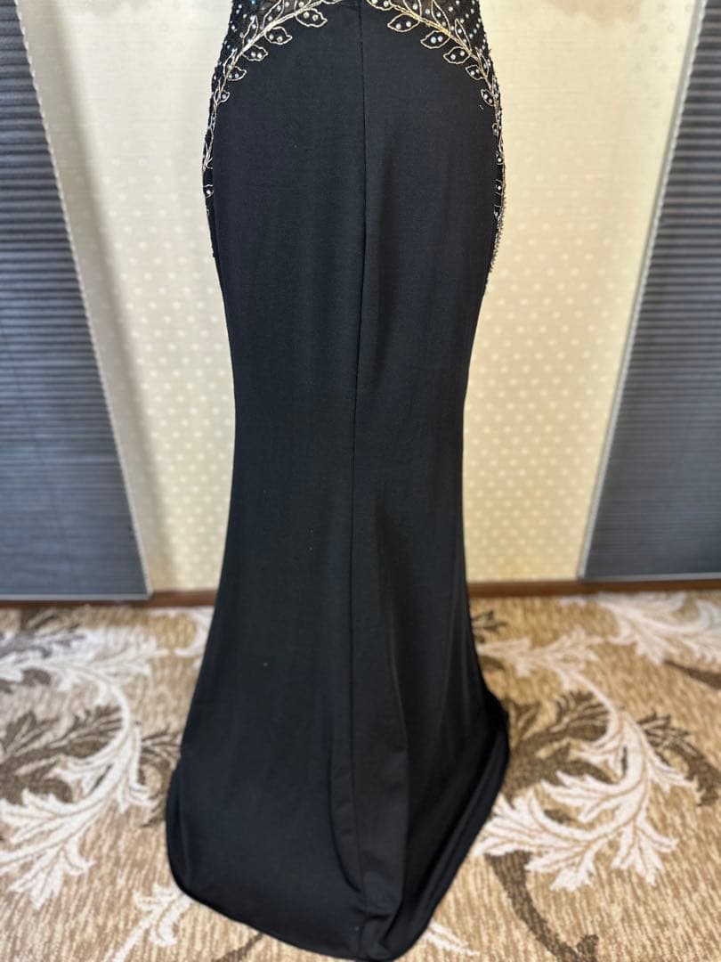 ビーズ刺繍 ブラック ナイトドレス