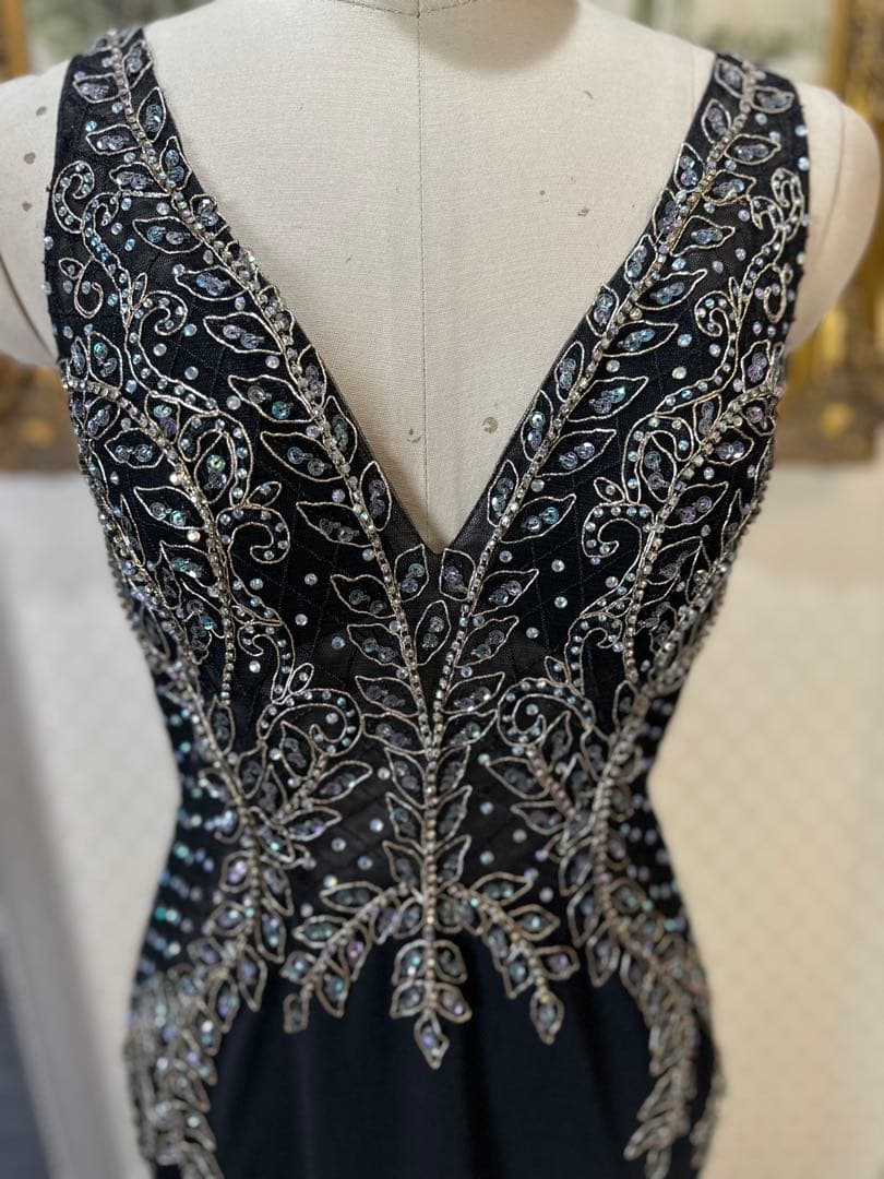 ビーズ刺繍 ブラック ナイトドレス