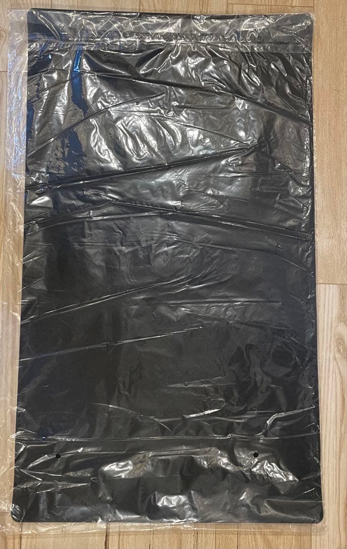 新品未開封 海外限定 破壊竜ガンドラギアス プレイマット 遊戯王