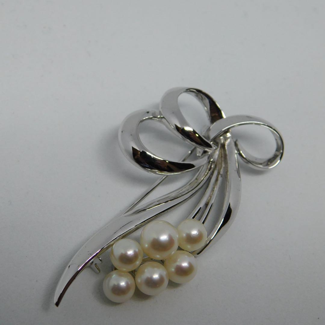 美品 箱付　ミキモト パール 6粒 皇室御用達　コサージュ　シルバー ブローチ