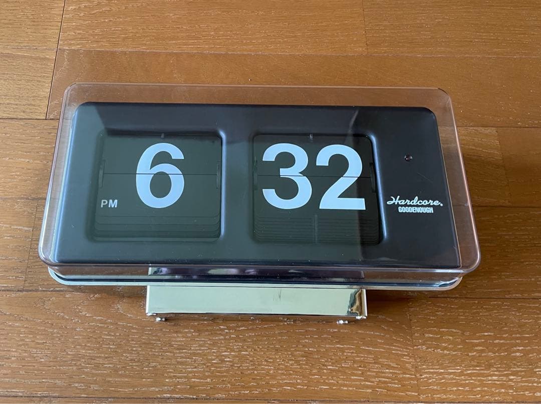goodenough グッドイナフ ハードコア　ダブルネーム置き時計