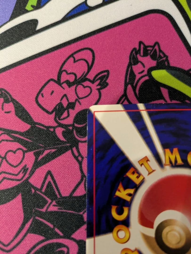 【希少&高騰中】ひかるミュウ 旧裏 ポケモンカード プロモカード