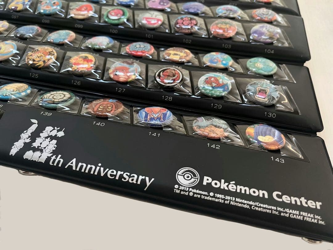 ポケモンバッジ151 ポケセン限定15周年記念缶バッジセット：お値下げ不可