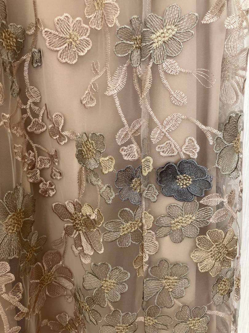 オケージョンワンピース　刺繍デザイン キャミ、ボレロ2点セットパーティードレス