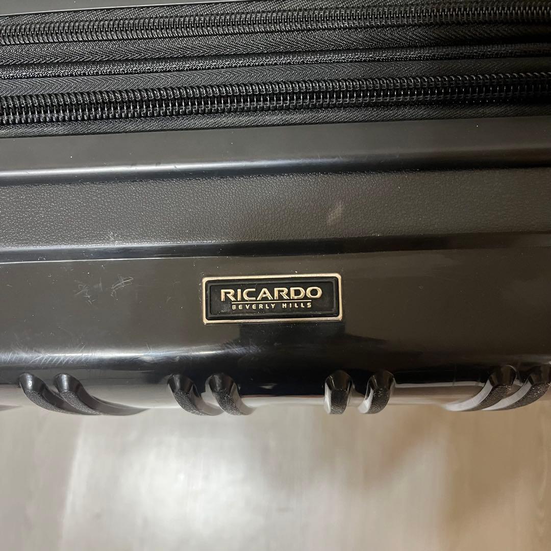 RICARDO リカルド　約37L ブラック　定価約５万円