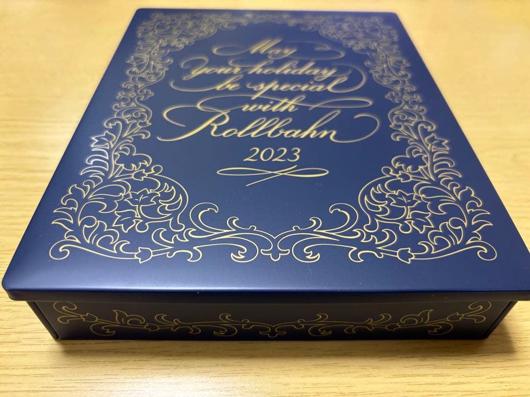 ミ*ン様 【ロルバーン】Rollbahnホリデー缶2点セット