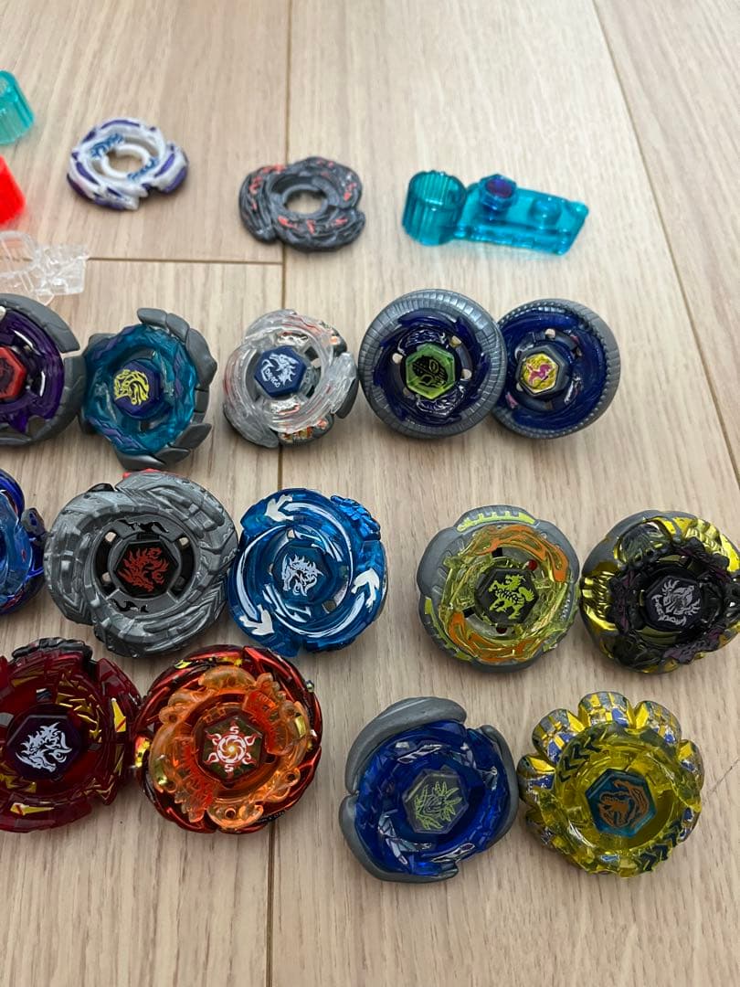 メタルファイトベイブレード 30個まとめ売り