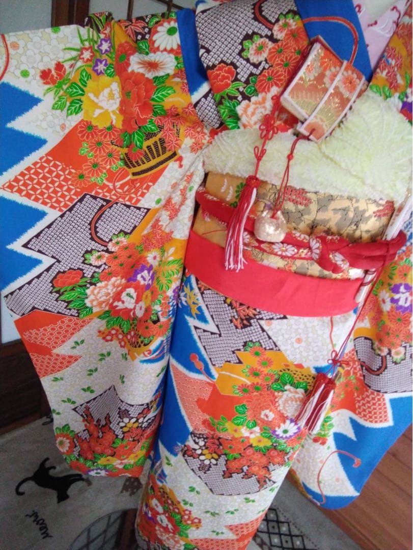 3歳から5歳向け・正絹のお着物セット