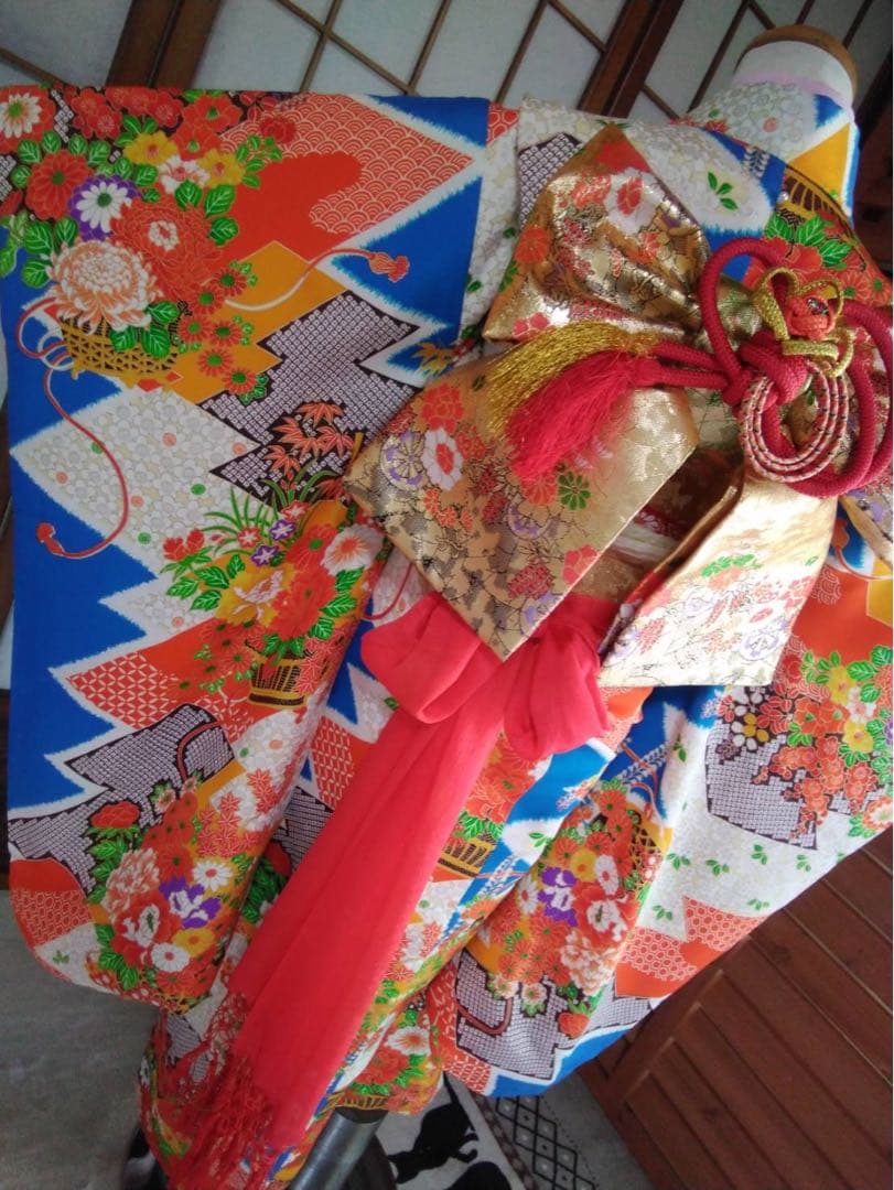 3歳から5歳向け・正絹のお着物セット