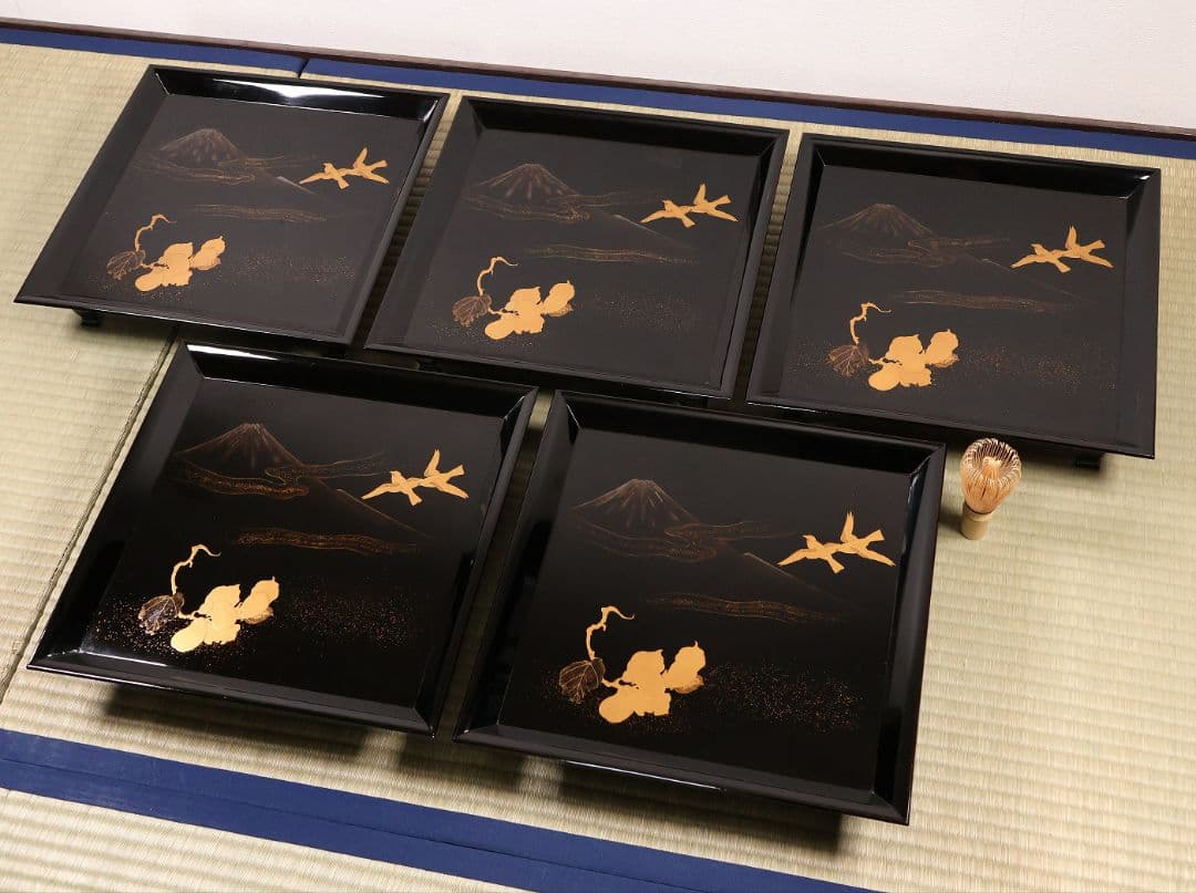 一富士二鷹三茄子 金蒔絵 黒塗四方膳 足付 五客 35cm 木製漆器【CM389