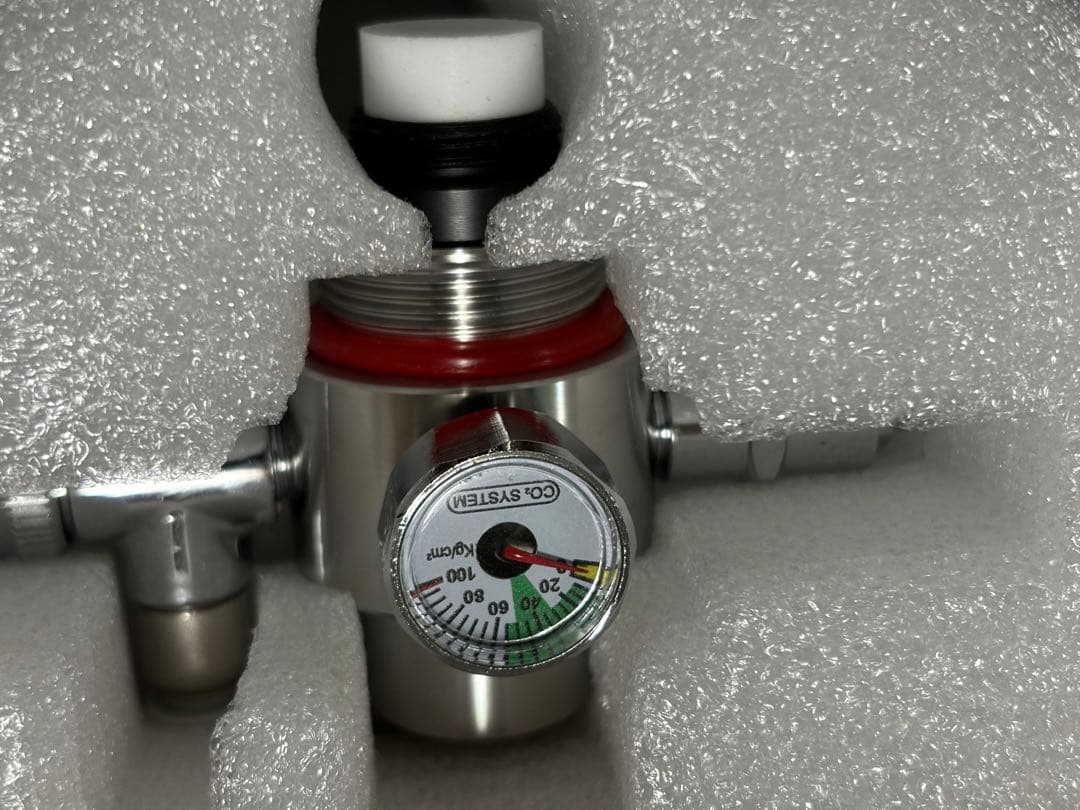 アクアプランツ　AGW CO2ジェネレーターシステム 化学式　ディフューザー付き