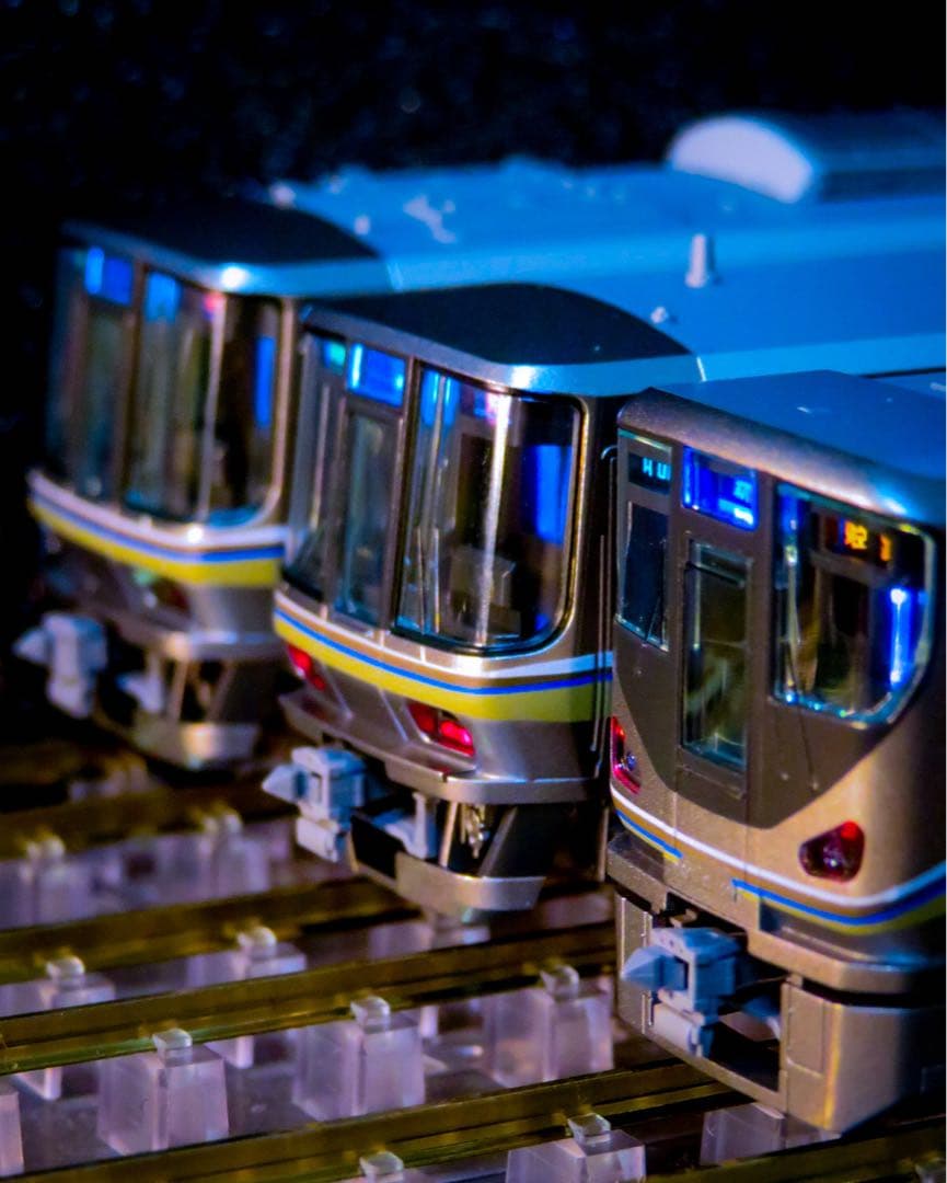 TOMIX 223系2000番台 基本セット【新品,未使用品】