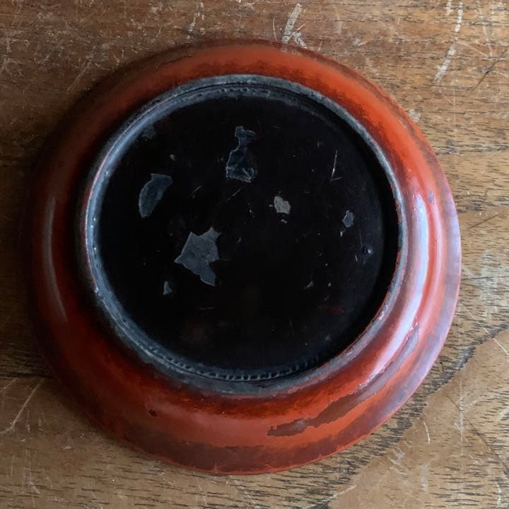 枯れた 朱塗 平盃 酒器 盃 小皿 平杯 古道具 アンティーク 古美術