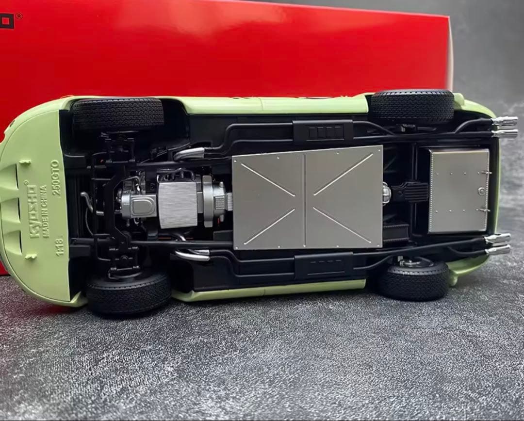 KYOSHO ダイキャストモデル 1/18 250GTO 合金製カーモデルSUV