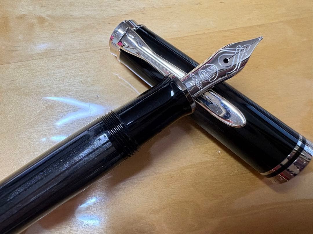 ペリカン スーベレーン m405 黒縞　ブラックストライプ