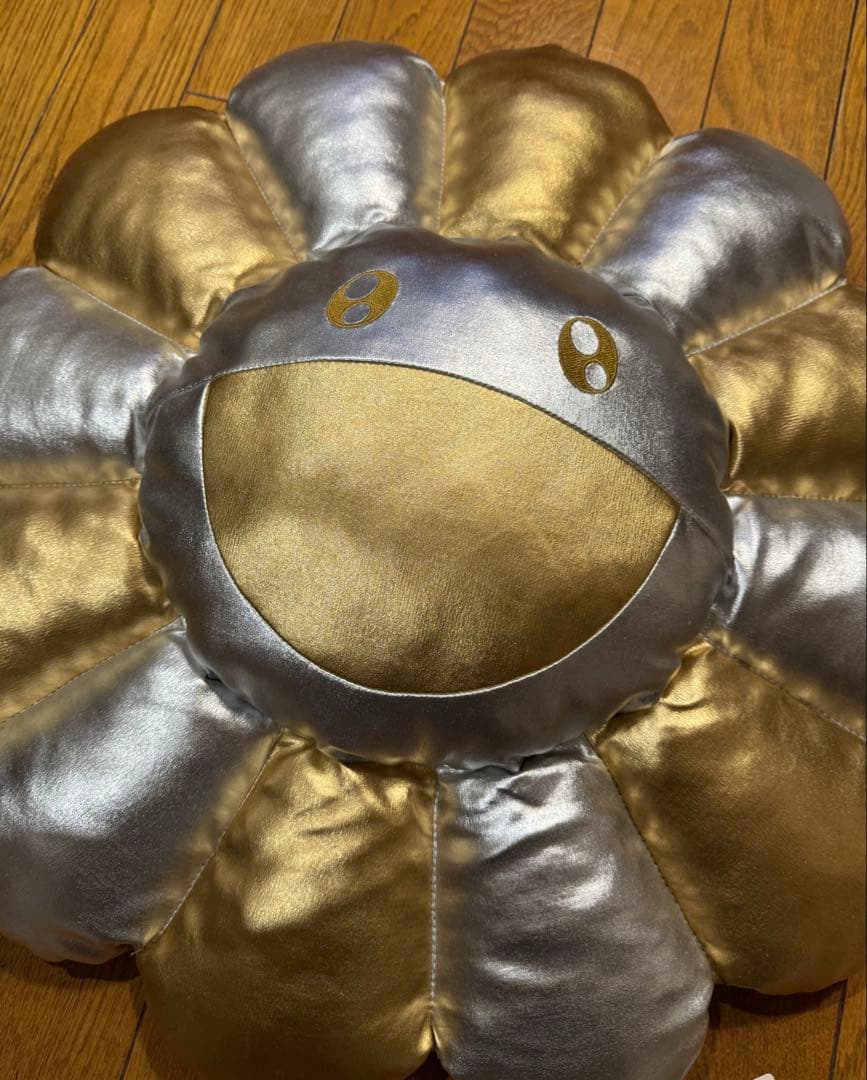 村上隆 もののけ京都展 限定BIGクッション 金銀 カイカイキキ