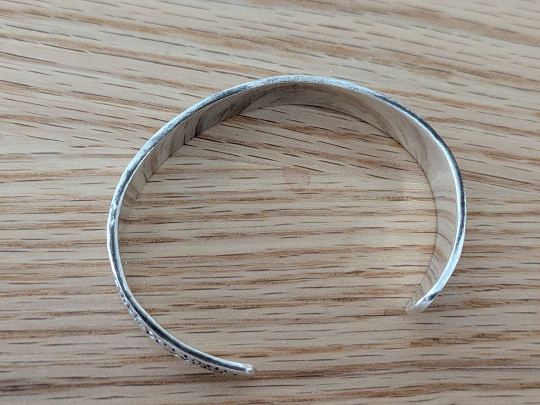 8/17迄限定値下げSERGE THORAVAL創世記セルジュトラバル　バングル