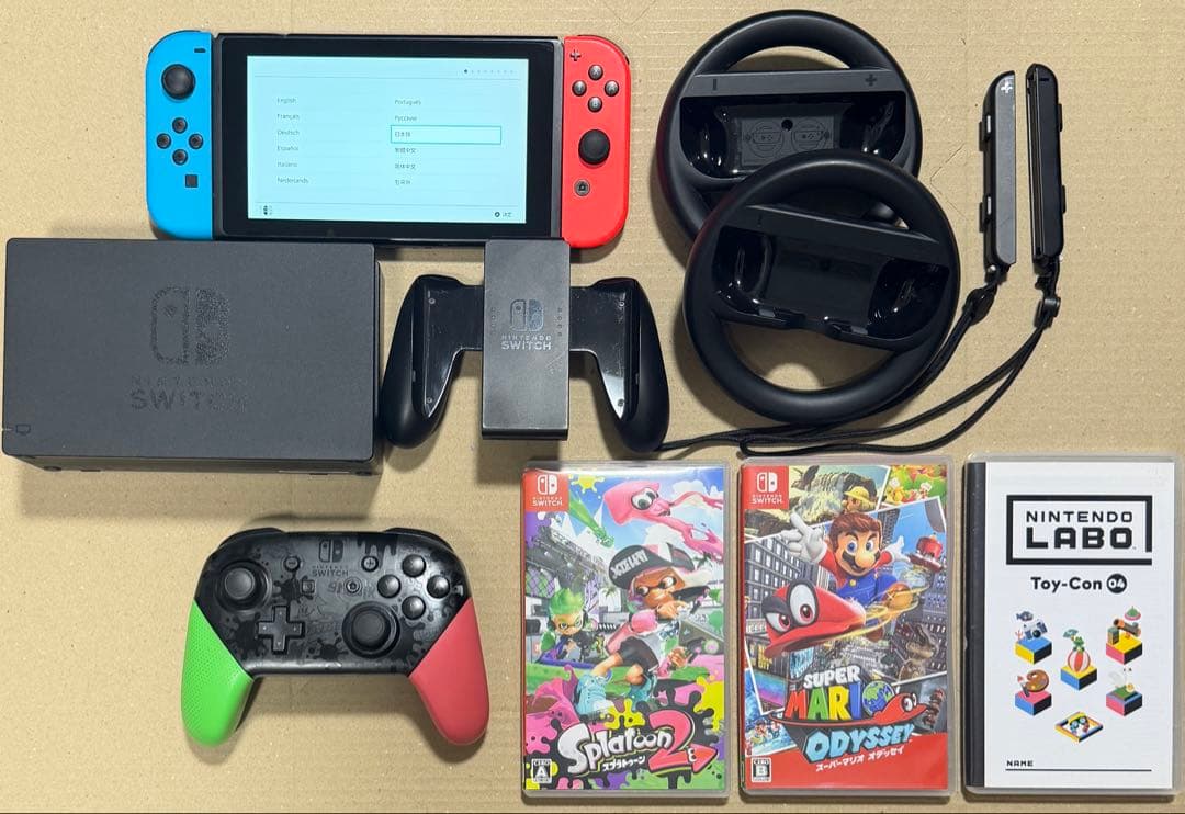 も*り様 Nintendo Switch 本体 青/赤 Joy-Con 付属品