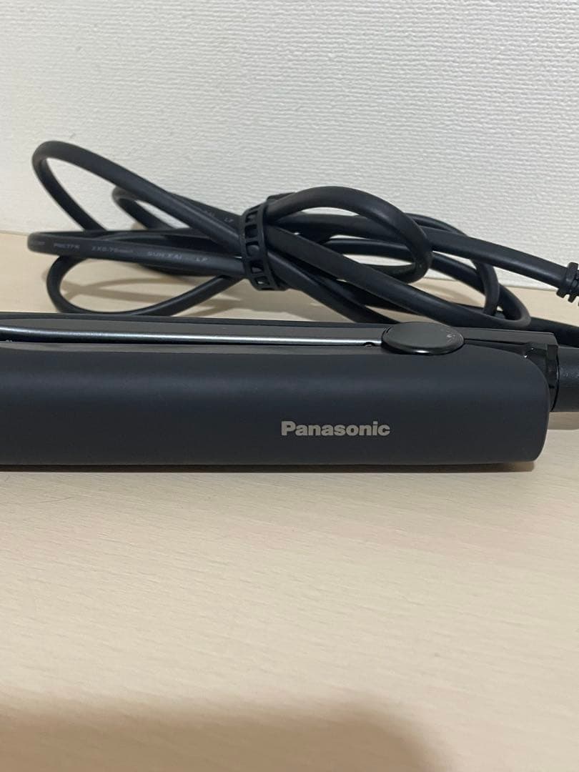 パナソニック　ストレートヘアアイロンEH-HS0J