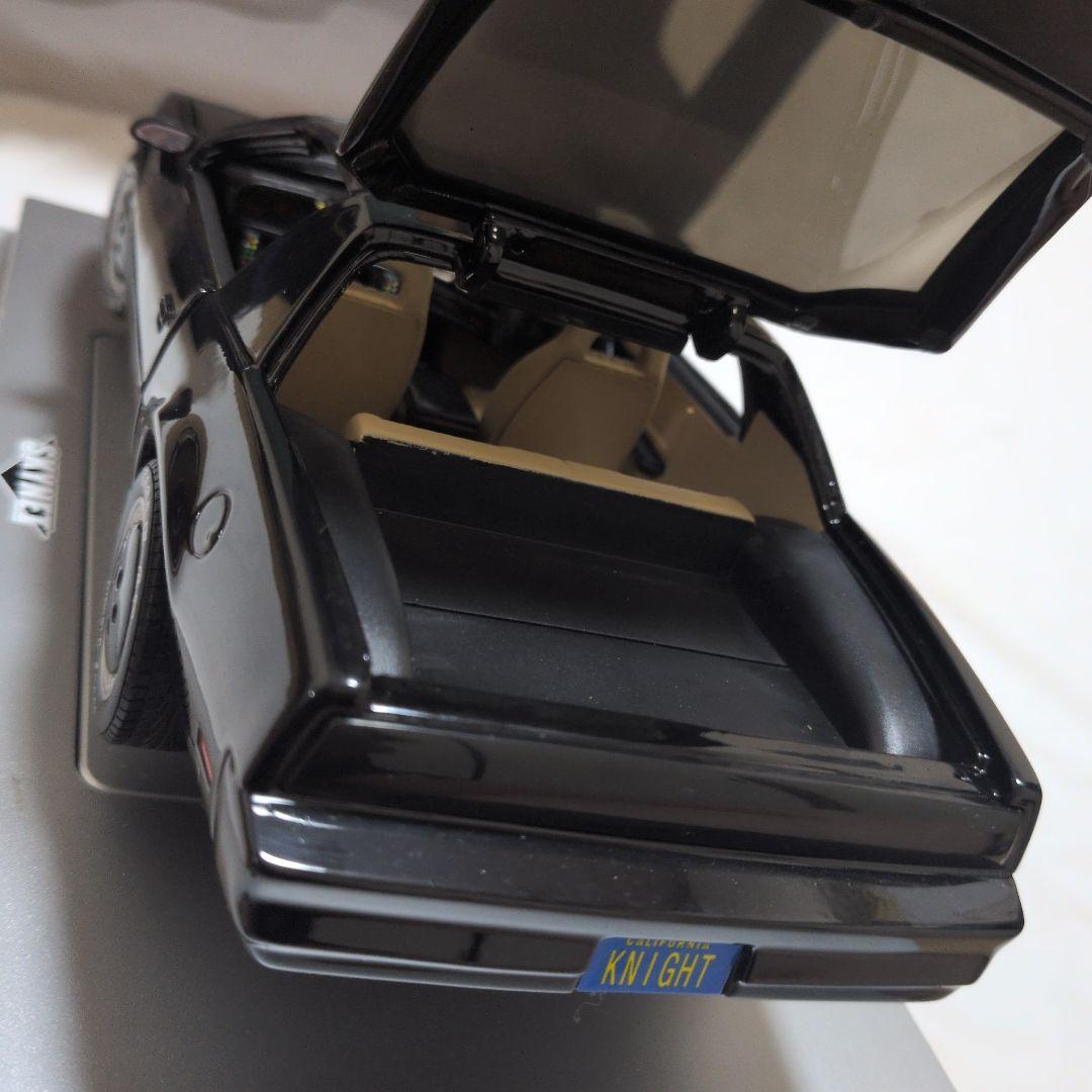 スカイネット 1/18 ナイトライダー K.I.T.T