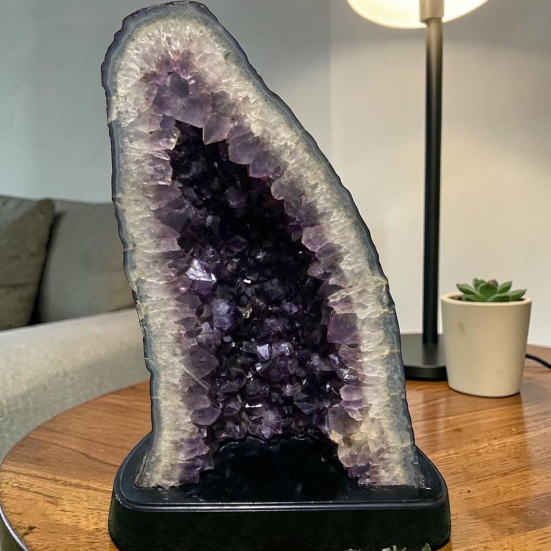 美形・美品9.1kgアメジストドームクラスター 濃紫　天然石原石美結晶&美極濃紫