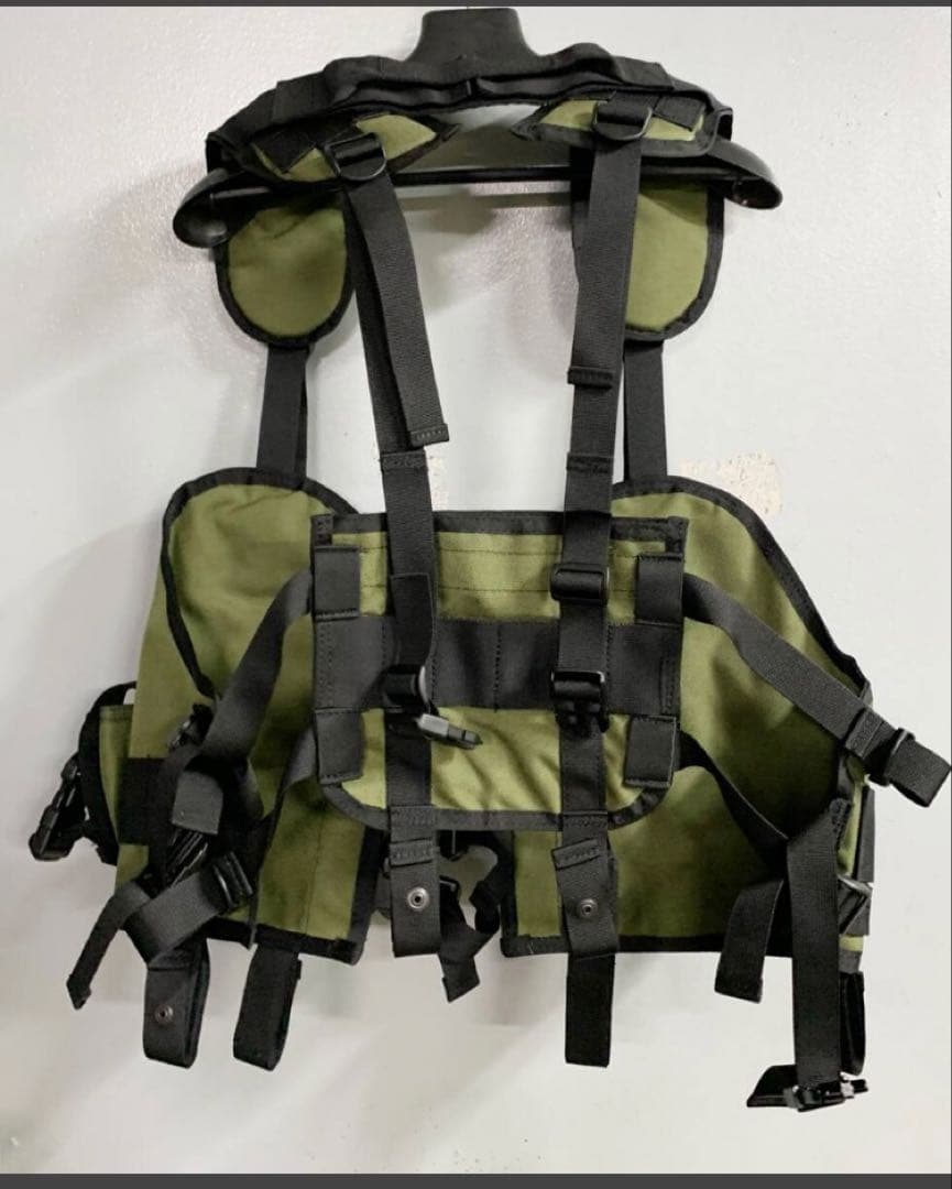 レプリカ SOE タクティカル ベスト